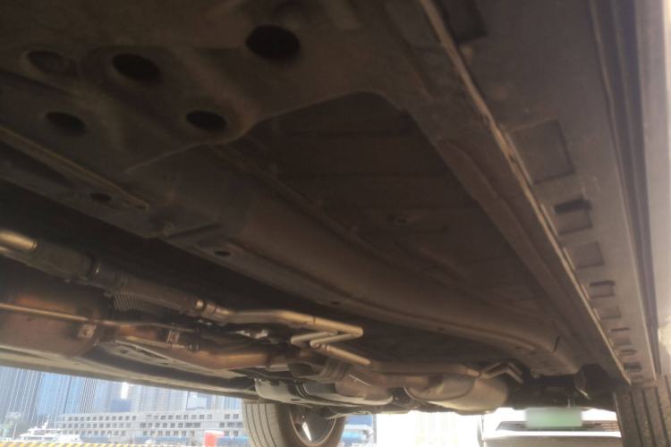 Used EXEED Lanyue 2024 International Edition 400T Four-Wheel Drive Star Prestige 6-Seater Chassis Front Left