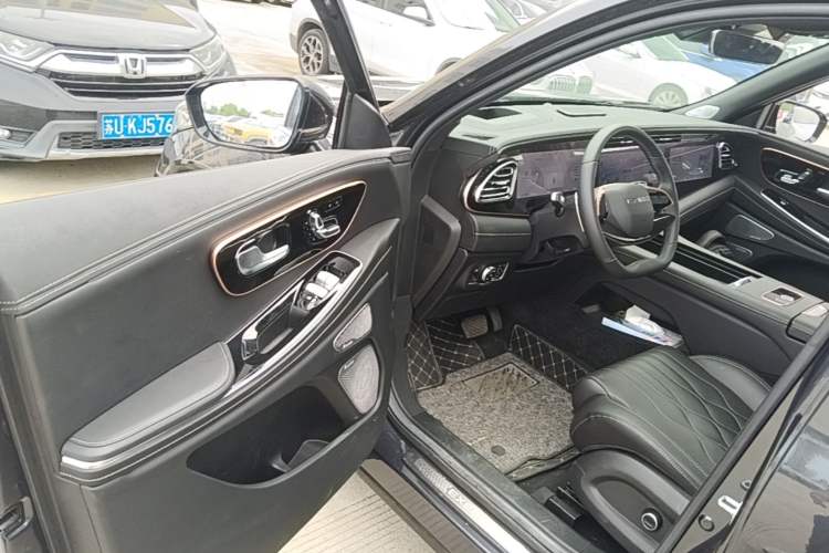 Used EXEED Lanyue 2024 International Version 400T Four-Wheel Drive Star Prestige 7-Seater Driver Seat