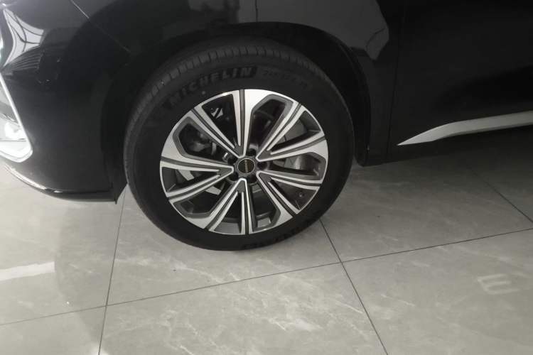 Used EXEED Lanyue 2024 International Version 400T Four-Wheel Drive StarRui 7-Seater Exterior 1