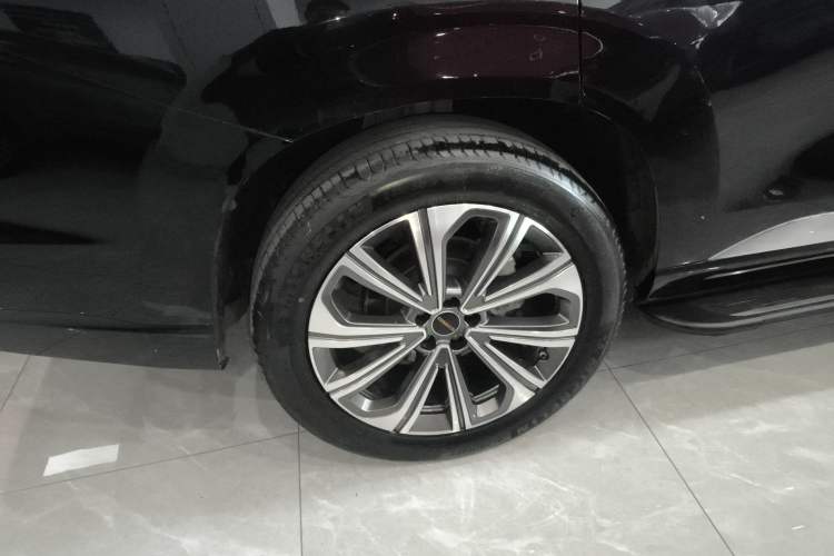 Used EXEED Lanyue 2024 International Version 400T Four-Wheel Drive StarRui 7-Seater Exterior 2
