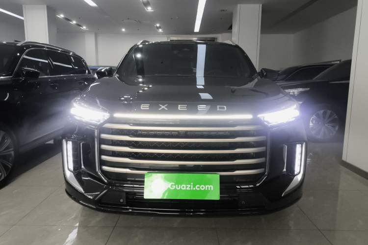 Used EXEED Lanyue 2024 International Version 400T Four-Wheel Drive StarRui 7-Seater Front