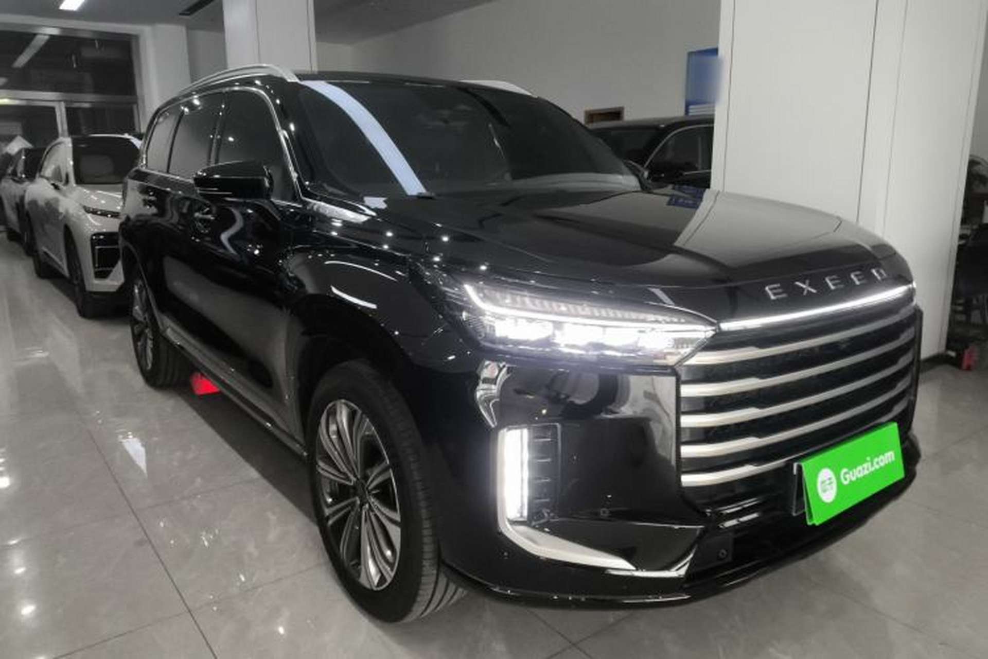 Used EXEED Lanyue 2024 International Version 400T Four-Wheel Drive StarRui 7-Seater Front Right 45 Deg