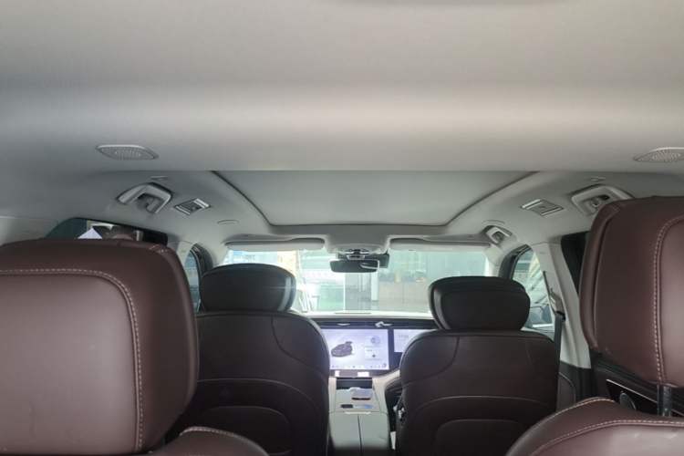 Used EXEED Lanyue 2024 International Edition 400T Four-Wheel Drive Star Prestige 6-Seater Headliner