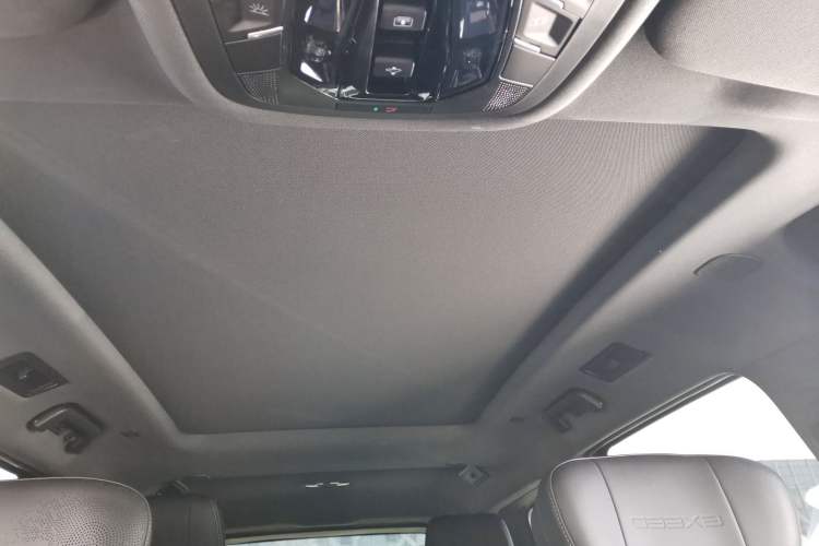 Used EXEED Lanyue 2024 International Edition 400T Four-Wheel Drive Star Prestige 6-Seater Headliner