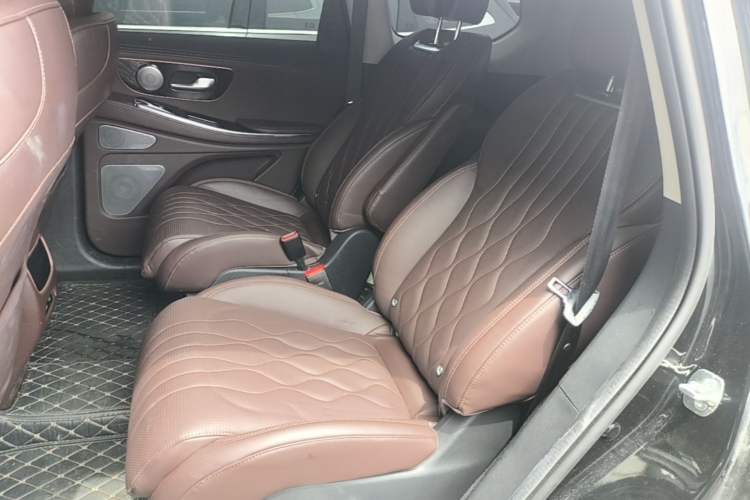 Used EXEED Lanyue 2024 International Edition 400T Four-Wheel Drive Star Prestige 6-Seater Left Rear Seat