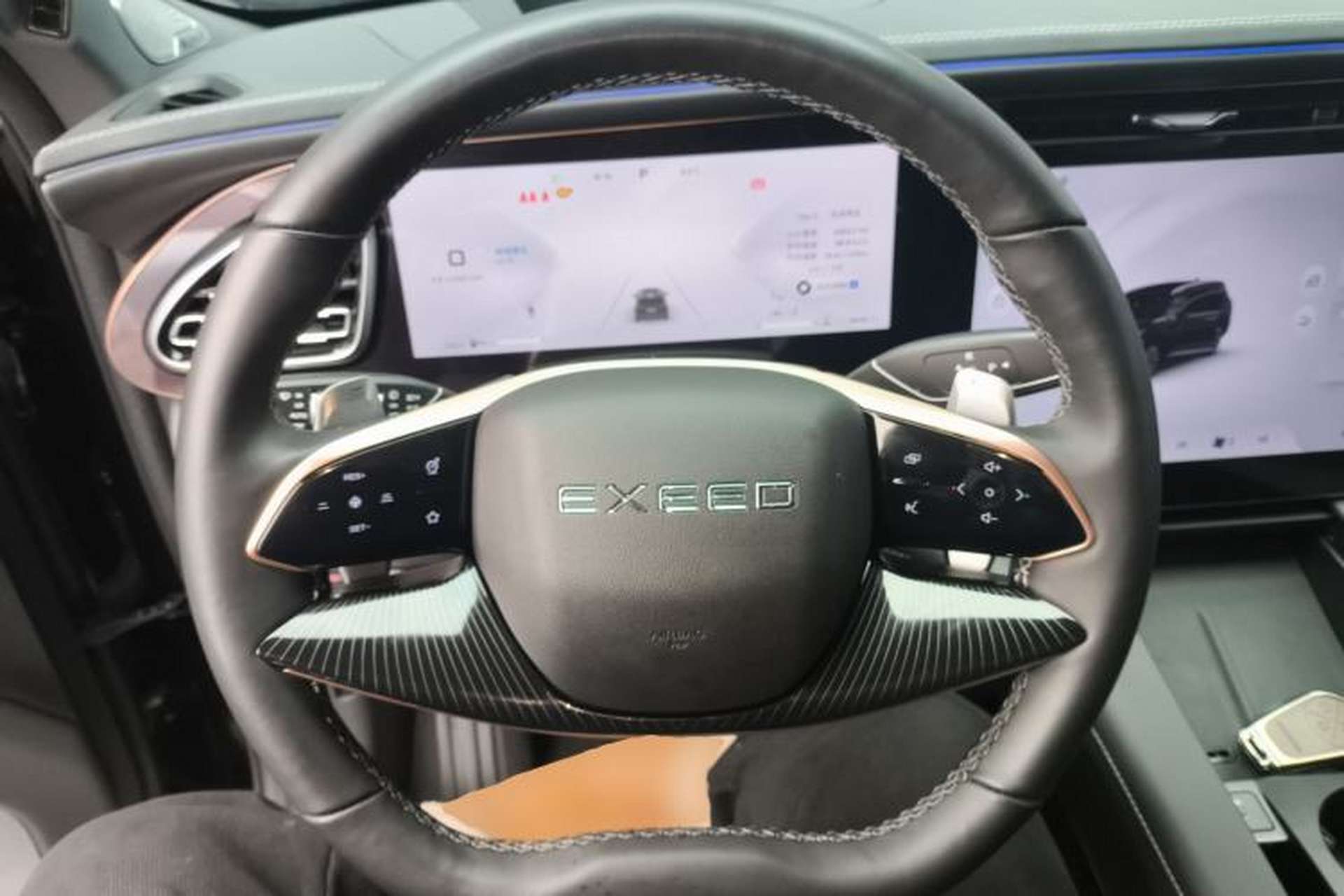 Used EXEED Lanyue 2024 International Edition 400T Four-Wheel Drive Star Prestige 6-Seater Steering Wheel