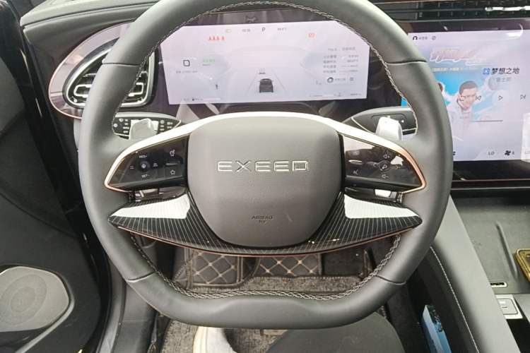 Used EXEED Lanyue 2024 International Version 400T Four-Wheel Drive Star Prestige 7-Seater Steering Wheel