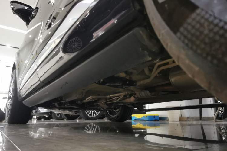 Used EXEED Lanyue 2024 International Edition 400T Four-Wheel Drive Star Prestige 6-Seater Left Side Sill