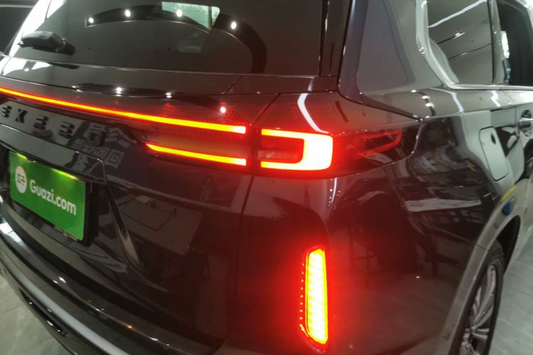 Used EXEED Lanyue 2024 International Edition 400T Four-Wheel Drive Star Prestige 6-Seater Right Rear Taillight