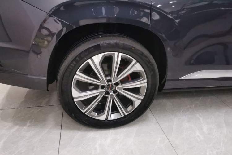 Used EXEED Lanyue 2024 International Edition 400T Four-Wheel Drive Star Prestige 6-Seater Right Rear Wheel Hub