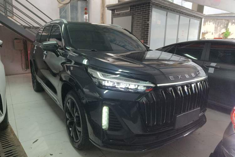 Used EXEED Lanyue 2024 Explore Edition 400T Four-Wheel Drive Starlight 7-Seater Front Right 45 Deg