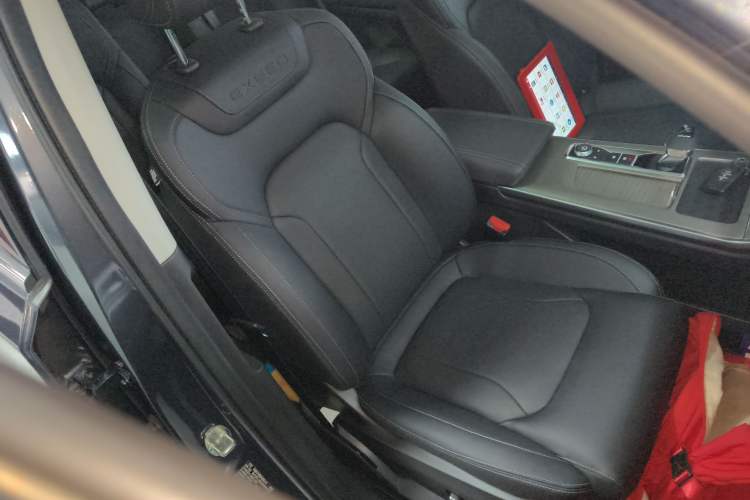 Used EXEED Lanyue 2024 Explore Edition 400T Four-Wheel Drive Starlight 7-Seater Right Front Seat