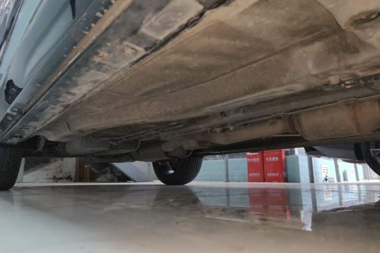 Used EXEED Lanyue 2024 Explore Edition 400T Four-Wheel Drive Starlight 7-Seater Right Side Sill