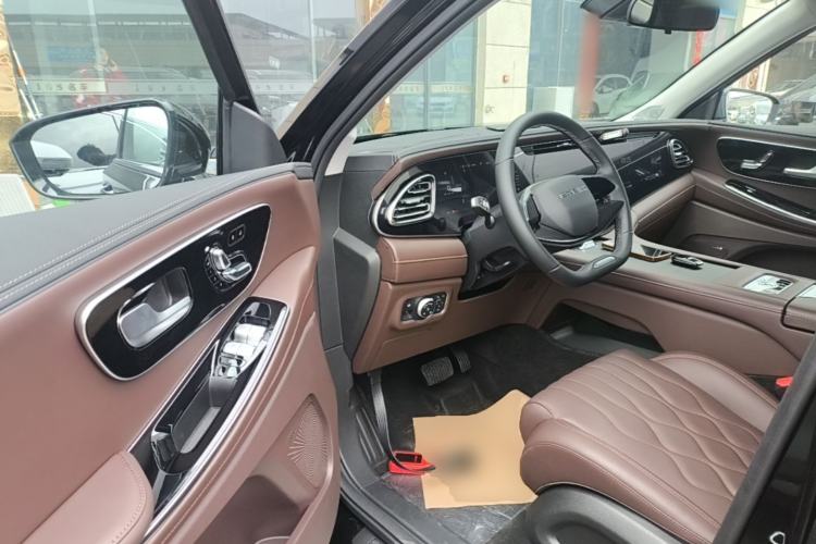 Used EXEED Lanyue 2026 400T Two-Wheel-Drive Starry Edition 7-Seater Driver Seat