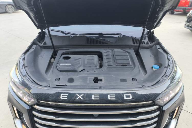 Used EXEED Lanyue 2025 400T Two-Wheel Drive Starlight Edition 7 Seats Engine Bay