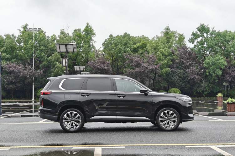 Used EXEED Lanyue 2025 400T Four-Wheel Drive Starry Edition 7-Seater Exterior 5