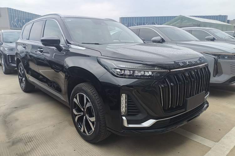 Used EXEED Lanyue 2026 400T Two-Wheel-Drive Starry Edition 7-Seater Front Right 45 Deg