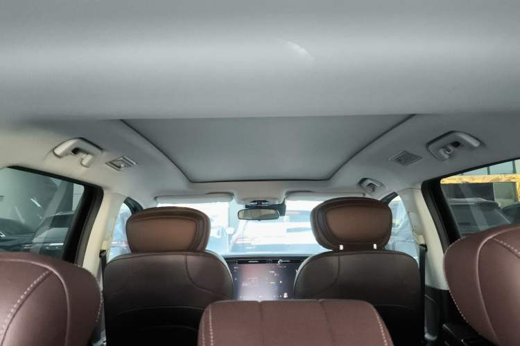 Used EXEED Lanyue 2025 400T Two-Wheel Drive Starlight Edition 7 Seats Headliner