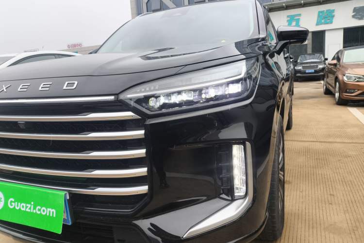 Used EXEED Lanyue 2025 400T Four-Wheel Drive Starry Edition 7-Seater Left Front Headlight