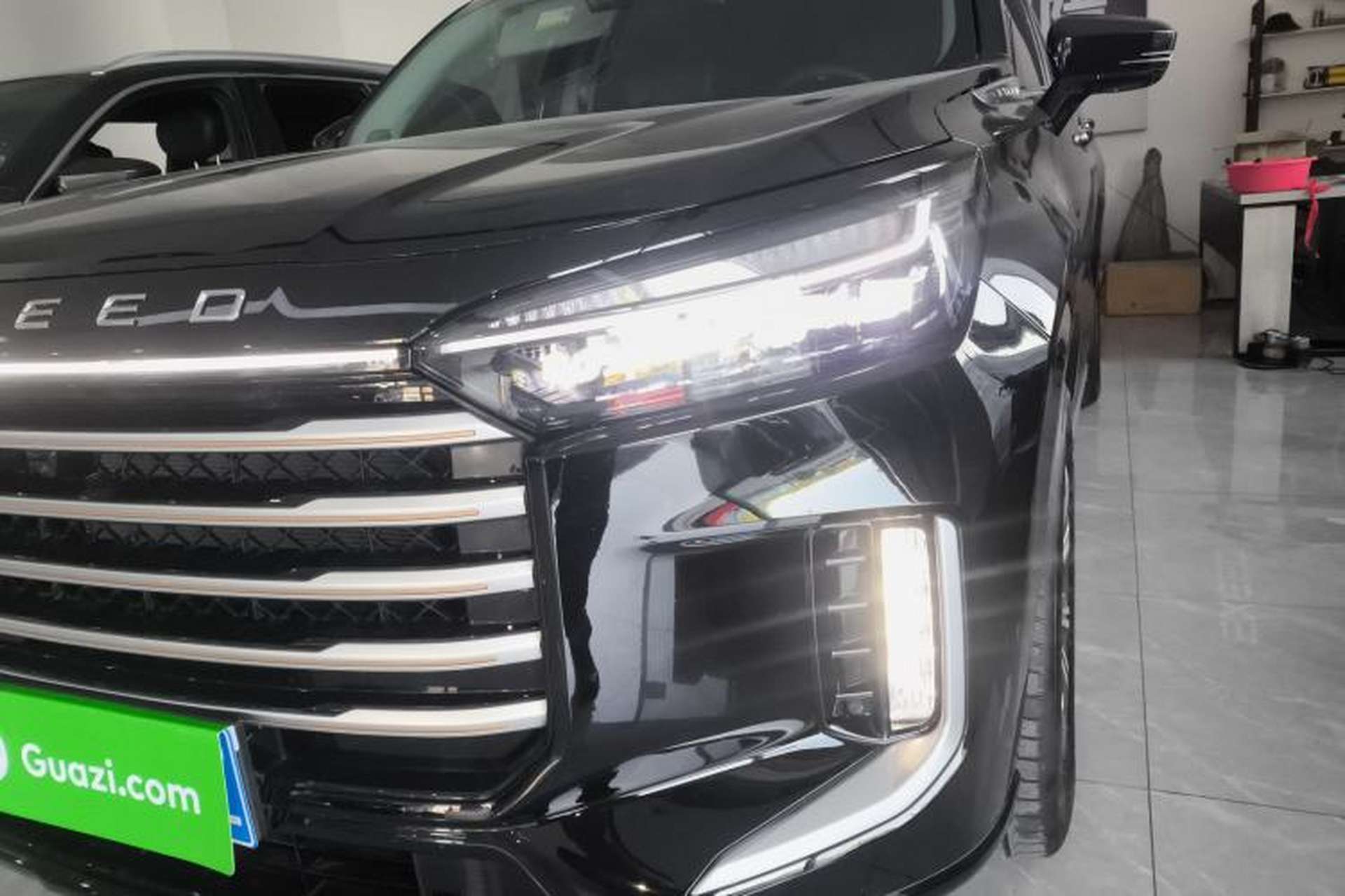 Used EXEED Lanyue 2025 400T Two-Wheel Drive Starlight Edition 7 Seats Left Front Headlight