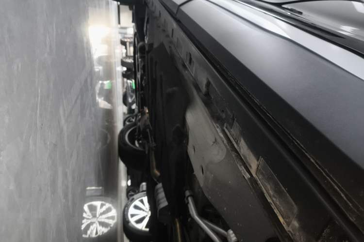 Used EXEED Lanyue 2025 400T Two-Wheel Drive Starlight Edition 7 Seats Left Side Sill