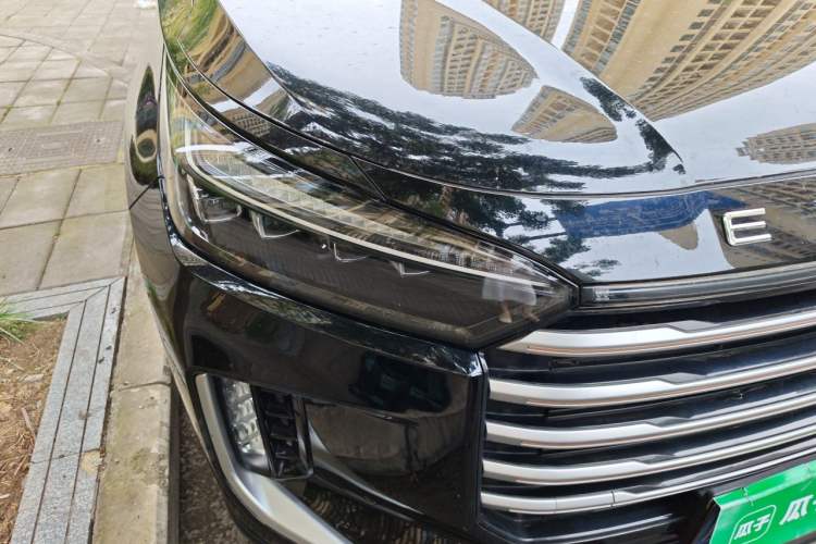 Used EXEED Lanyue 2025 400T Four-Wheel Drive Star Prestige 7-Seater Right Front Headlight