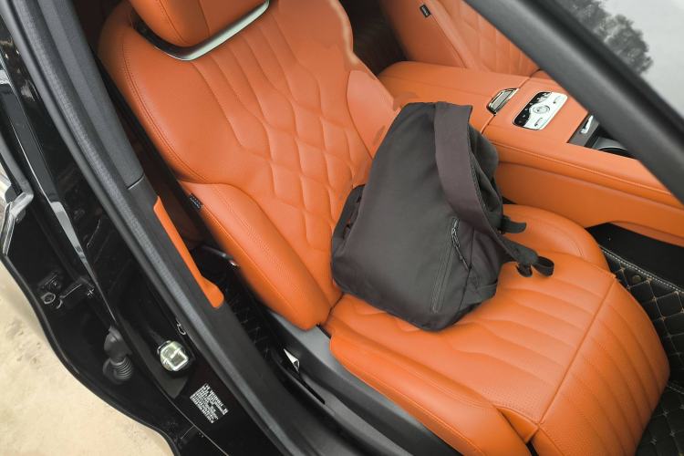 Used EXEED Lanyue 2025 400T Four-Wheel Drive Star Prestige Edition 6 Seats Right Front Seat