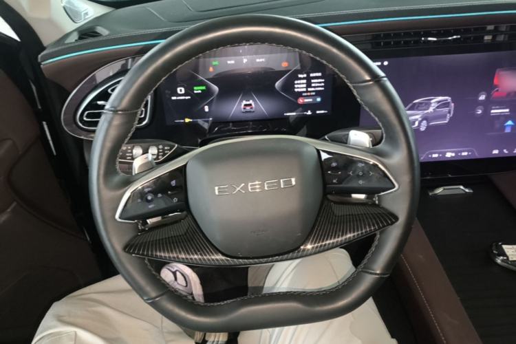 Used EXEED Lanyue 2025 400T Four-Wheel Drive Starry Edition 7-Seater Steering Wheel