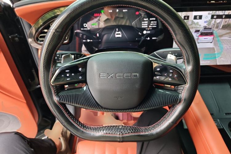 Used EXEED Lanyue 2025 400T Four-Wheel Drive Star Prestige 7-Seater Steering Wheel