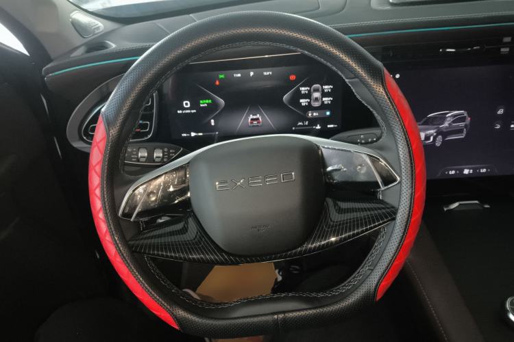 Used EXEED Lanyue 2025 400T Two-Wheel Drive Starlight Edition 7 Seats Steering Wheel