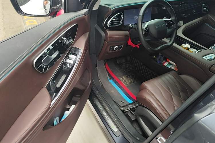 Used EXEED Lanyue 2025 400T Four-Wheel Drive Starry Edition 7-Seater Driver Seat
