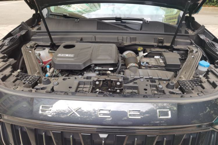 Used EXEED Lanyue 2025 400T Two-Wheel Drive Starlight Edition 7 Seats Engine Bay
