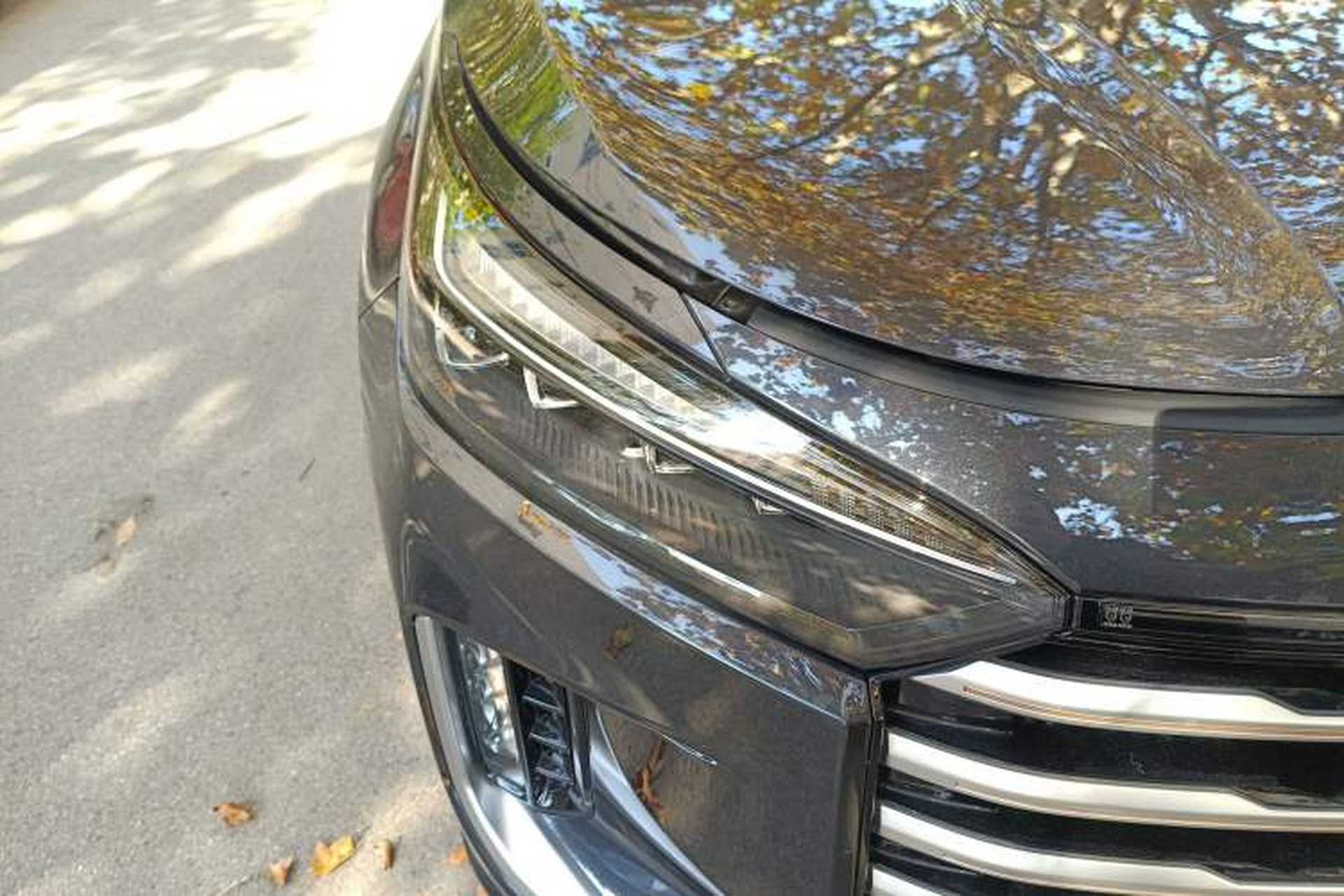 Used EXEED Lanyue 2025 400T Four-Wheel Drive Starry Edition 7-Seater Right Front Headlight