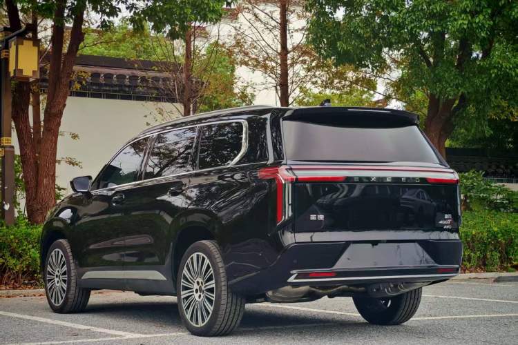Used EXEED Lanyue 2026 Model 400T Four-Wheel-Drive Flying Fish Edition 7-Seater Exterior 6