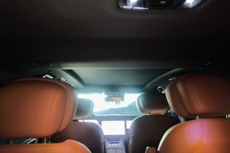 Used EXEED Lanyue 2026 400T Four-Wheel-Drive Flying Fish Edition 6-Seater Headliner