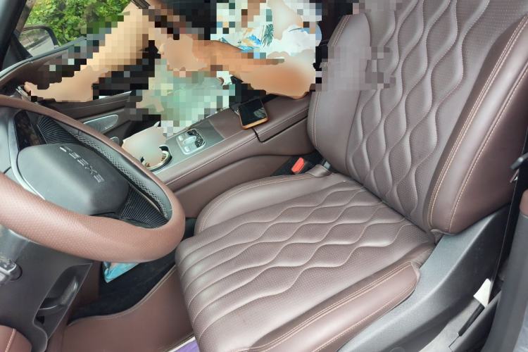 Used EXEED Lanyue 2026 Model 400T Four-Wheel-Drive Flying Fish Edition 7-Seater Left Front Seat