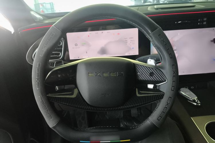 Used EXEED Lanyue 2026 Model 400T Four-Wheel-Drive Flying Fish Edition 7-Seater Steering Wheel