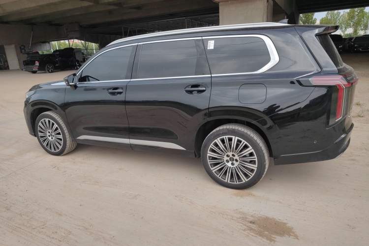 Used EXEED Lanyue C-DM 2025 180 Ultra-Long Range Ultra All-Wheel Drive 6-Seater Exterior 5