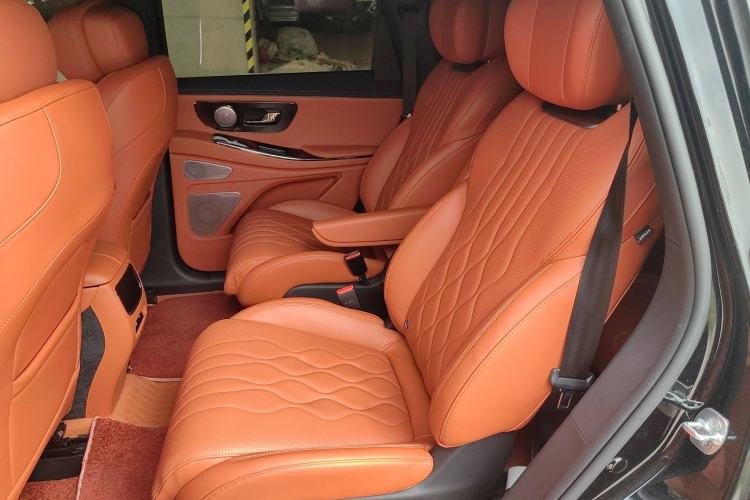 Used EXEED Lanyue C-DM 2025 180 Ultra-Long Range Ultra All-Wheel Drive 6-Seater Interior 1