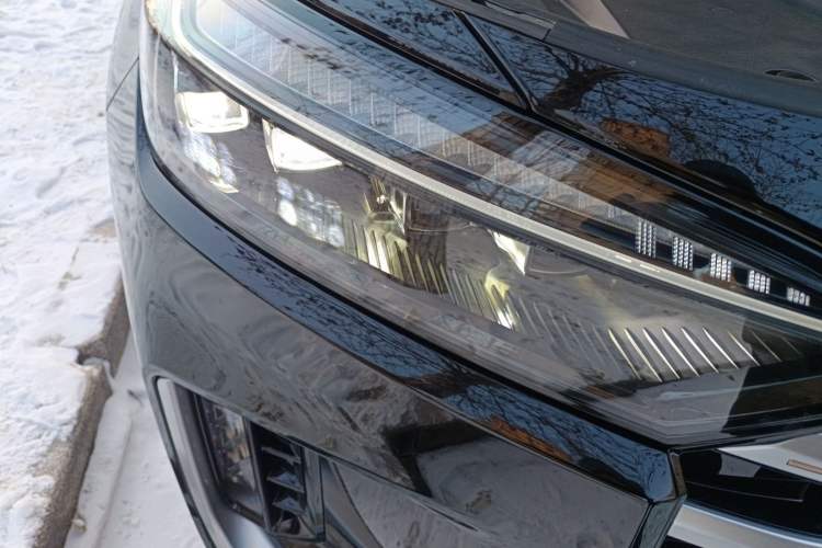 Used EXEED Lanyue C-DM 2025 180 Ultra-Long Range Ultra All-Wheel Drive 7-Seater Right Front Headlight