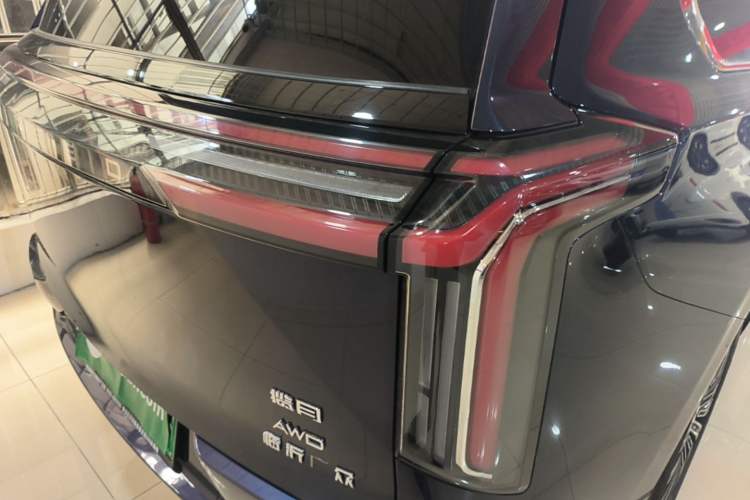 Used EXEED Lanyue C-DM 2025 180 Ultra-Long Range Ultra All-Wheel Drive 6-Seater Right Rear Taillight