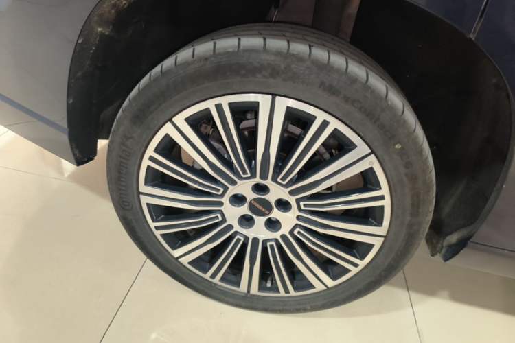 Used EXEED Lanyue C-DM 2025 180 Ultra-Long Range Ultra All-Wheel Drive 6-Seater Right Rear Wheel Hub