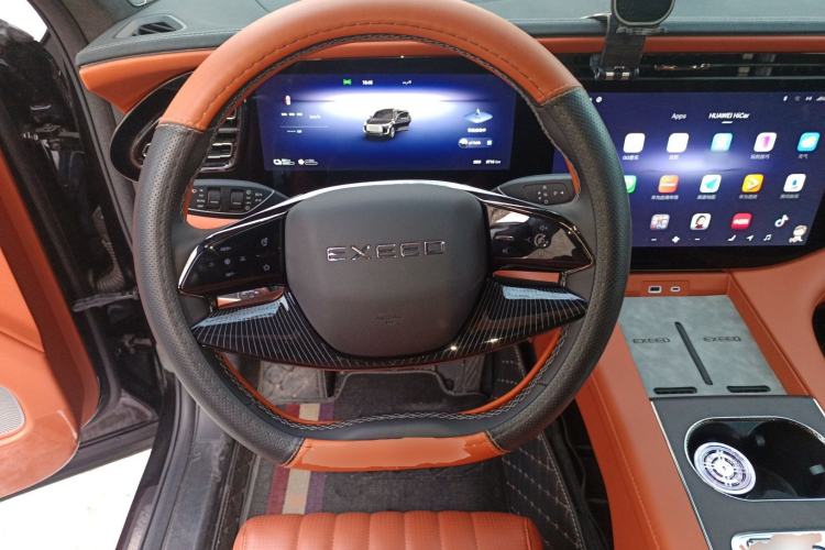 Used EXEED Lanyue C-DM 2025 180 Ultra-Long Range Ultra All-Wheel Drive 7-Seater Steering Wheel