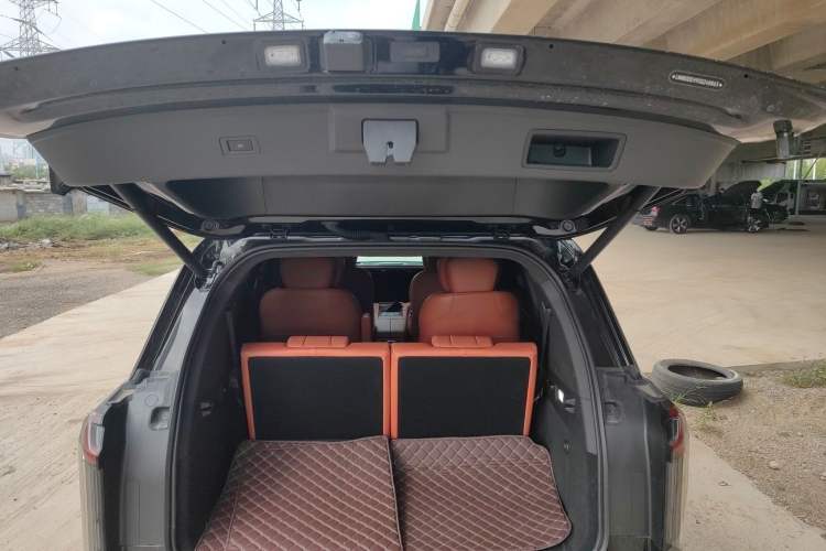 Used EXEED Lanyue C-DM 2025 180 Ultra-Long Range Ultra All-Wheel Drive 6-Seater Trunk