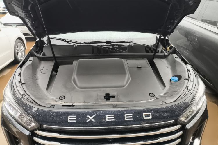 Used EXEED Lanyue C-DM 2025 180 Ultra-Long Range Ultra All-Wheel Drive 6-Seater Engine Bay
