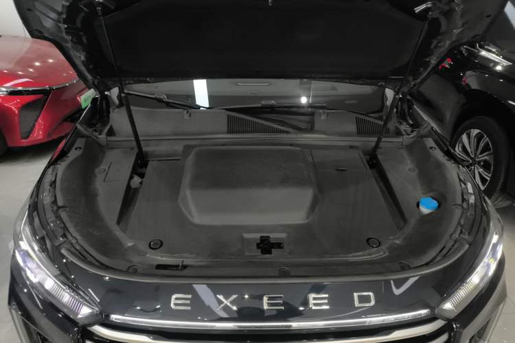 Used EXEED Lanyue C-DM 2025 180 Ultra-Long Range Ultra All-Wheel Drive 6-Seater Engine Bay