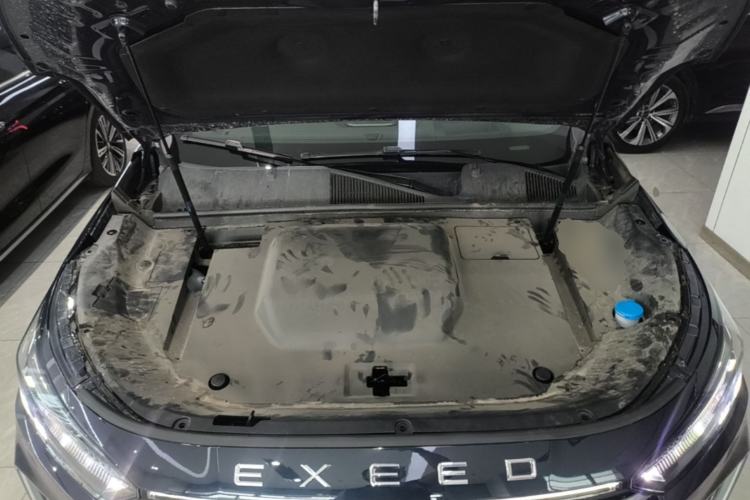 Used EXEED Lanyue C-DM 2025 180 Ultra-Long Range Ultra All-Wheel Drive 6-Seater Engine Bay