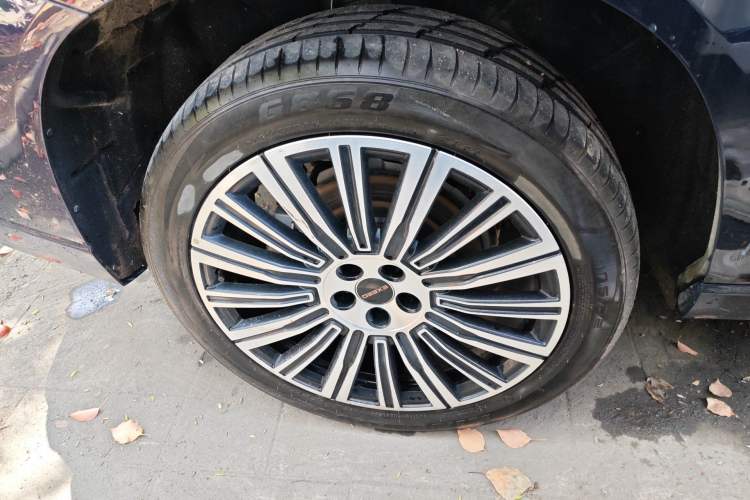 Used EXEED Lanyue C-DM 2025 180 Ultra-Long Range Ultra All-Wheel Drive 6-Seater Exterior 5