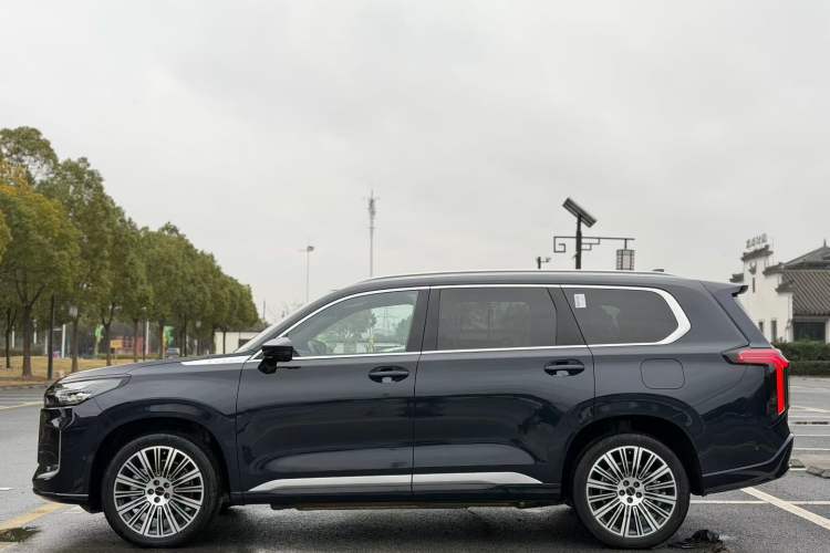 Used EXEED Lanyue C-DM 2025 180 Ultra-Long Range Ultra All-Wheel Drive 6-Seater Exterior 6
