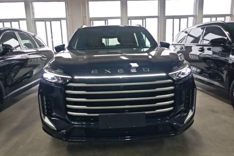 Used EXEED Lanyue C-DM 2025 180 Ultra-Long Range Ultra All-Wheel Drive 6-Seater Front
